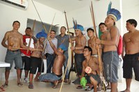 Pró-reitores da UFOPA recebem reivindicações de alunos indígenas
